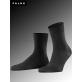 AIRPORT chaussettes homme de Falke - 3000 noir