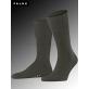 AIRPORT chaussette  pour hommes de Falke - 7155 green mel.