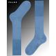 AIRPORT chaussettes hautes de Falke - 6554 cornflower